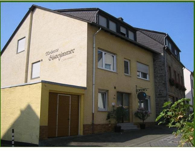 Gaestehaus Kiesgen-Mendgen Bernkastel-Kues Dış mekan fotoğraf
